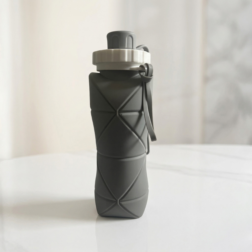 Bouteille en silicone pliable